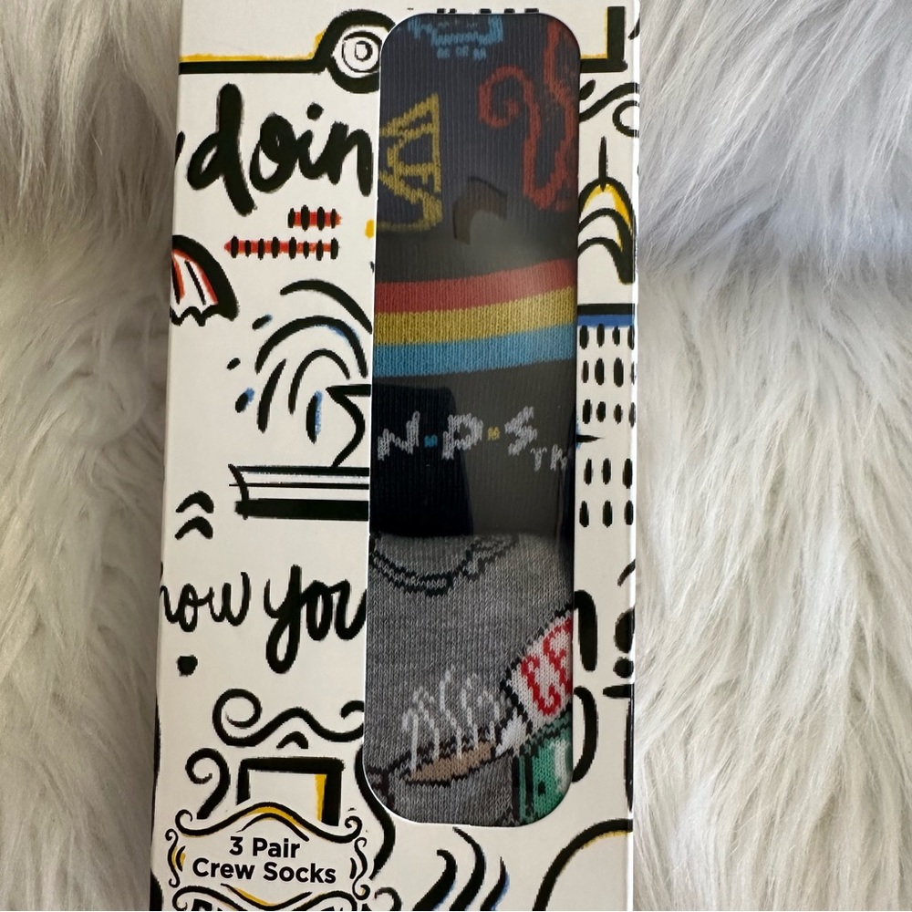 Friends Socks - Picture 2 of 8